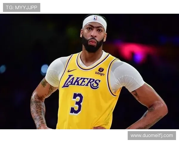 浓眉加盟独行侠首季表现惊艳16场达成300分150篮板成就创队史新纪录